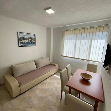Ivan I Matej Apartments بلاتشي المظهر الخارجي الصورة