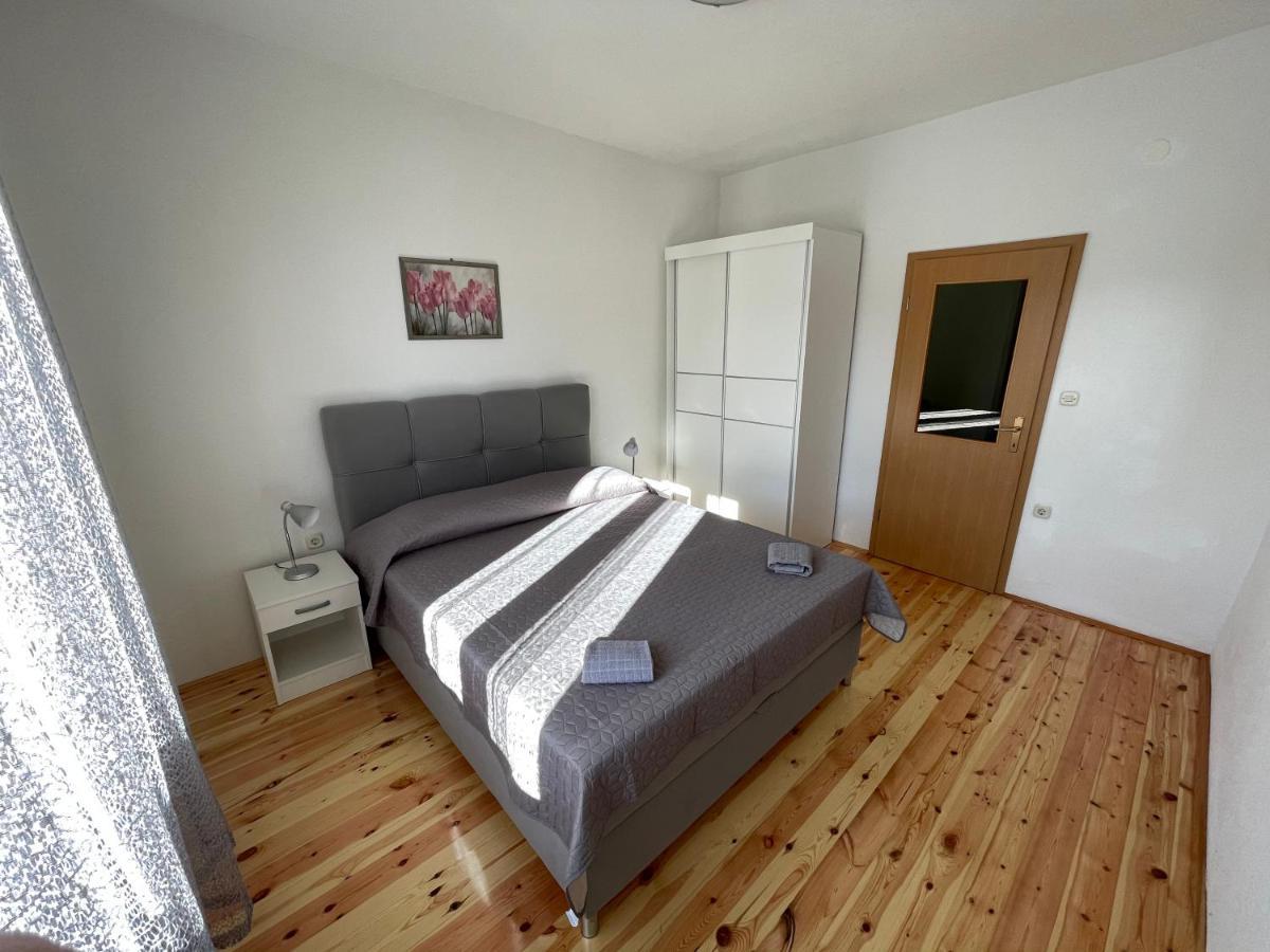 Ivan I Matej Apartments بلاتشي المظهر الخارجي الصورة