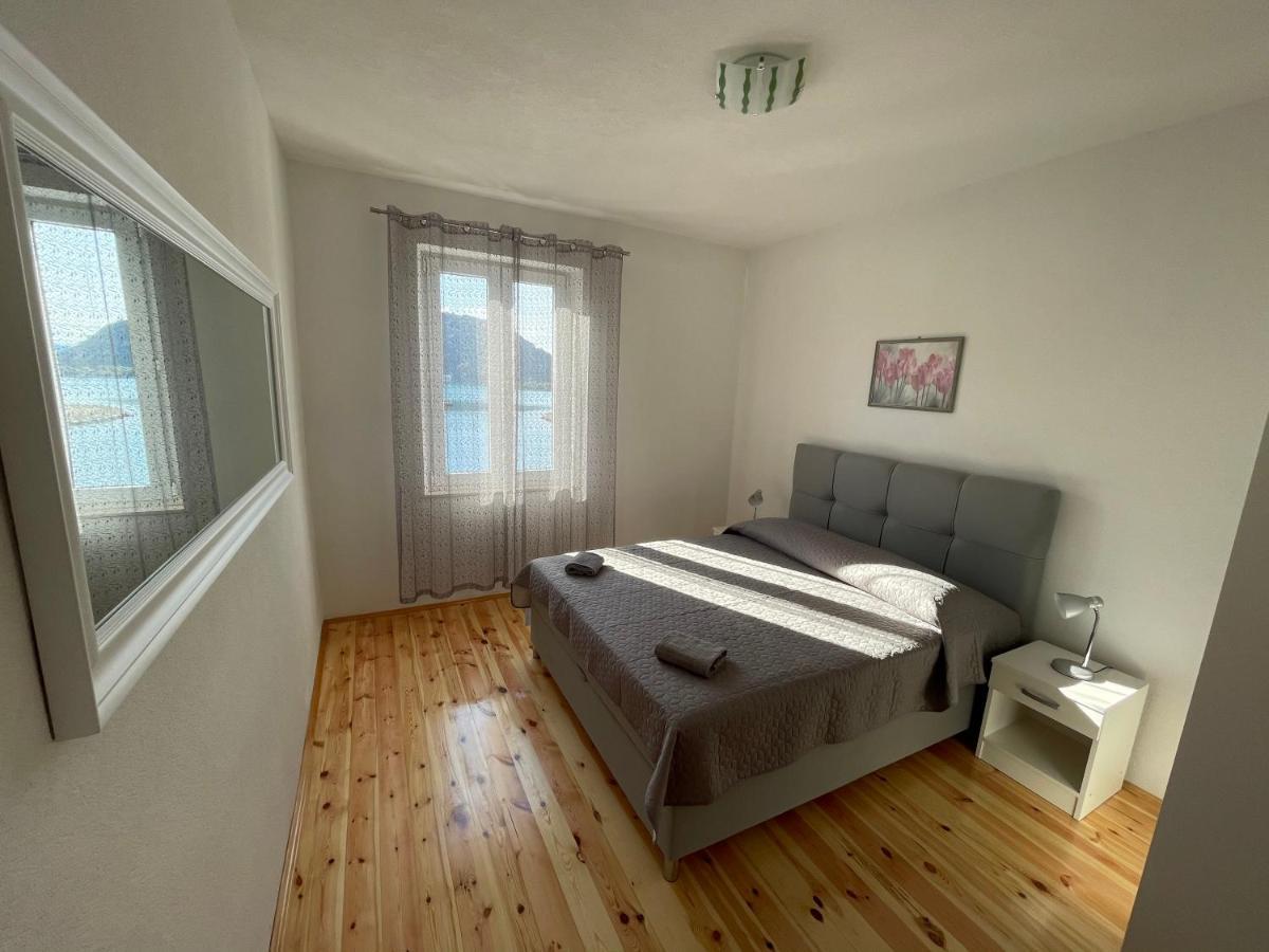 Ivan I Matej Apartments بلاتشي المظهر الخارجي الصورة