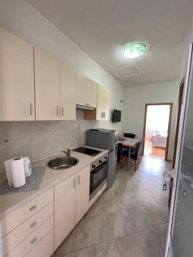 Ivan I Matej Apartments بلاتشي المظهر الخارجي الصورة