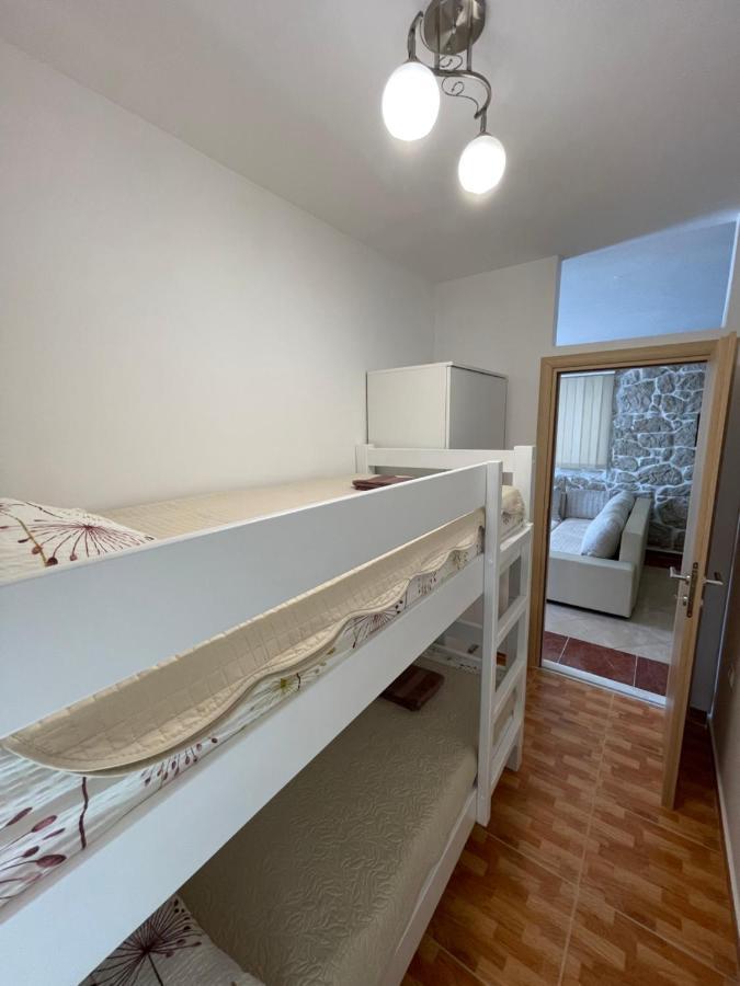 Ivan I Matej Apartments بلاتشي المظهر الخارجي الصورة