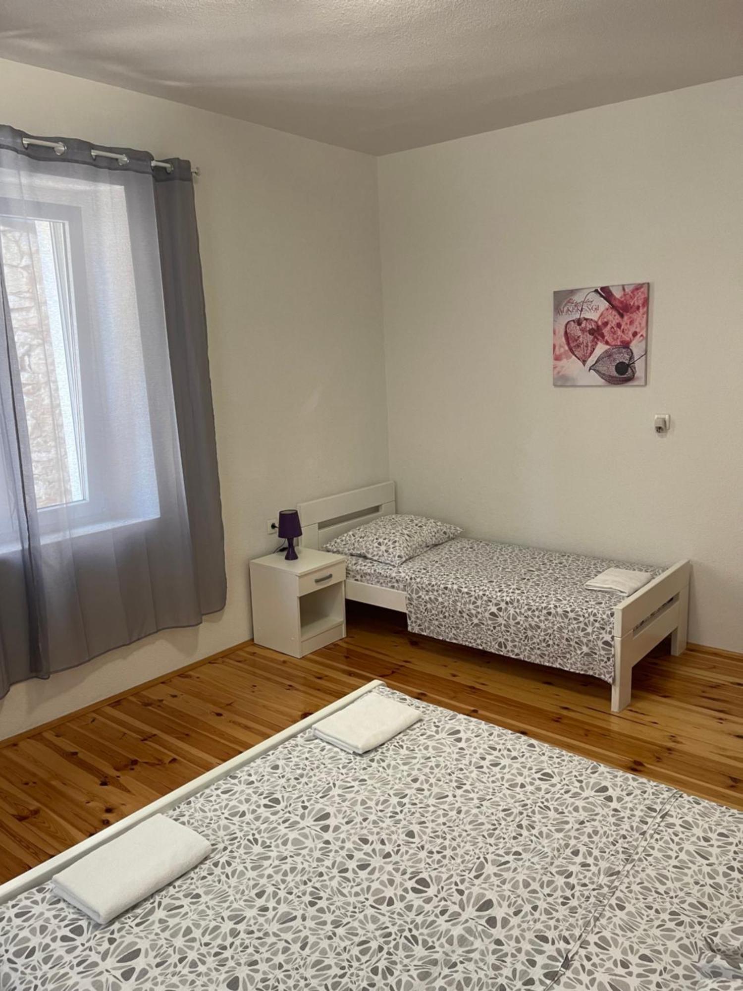 Ivan I Matej Apartments بلاتشي المظهر الخارجي الصورة